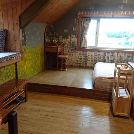 Xian Qing Yu Zhi Homestay Chishang Exterior photo