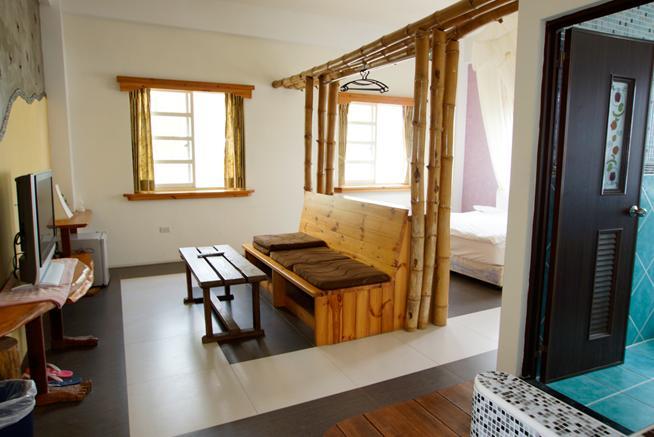 Xian Qing Yu Zhi Homestay Chishang Exterior photo